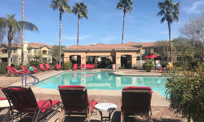 Gilbert Condominio | Charming 1-bedroom condo in delightful Mesa
