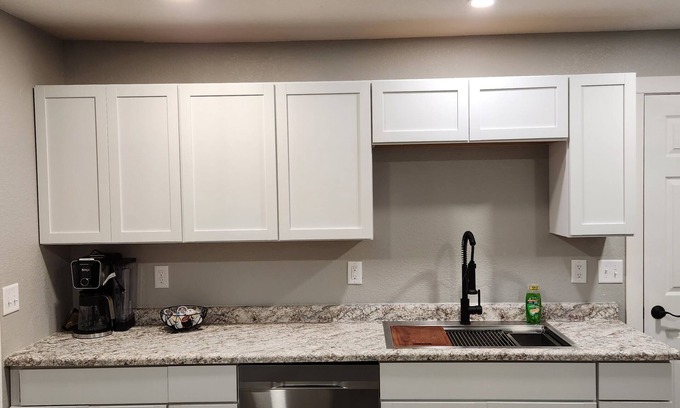 Eau Claire Casa | Charming 1-bedroom house in superb Eau Claire with AC, WiFi