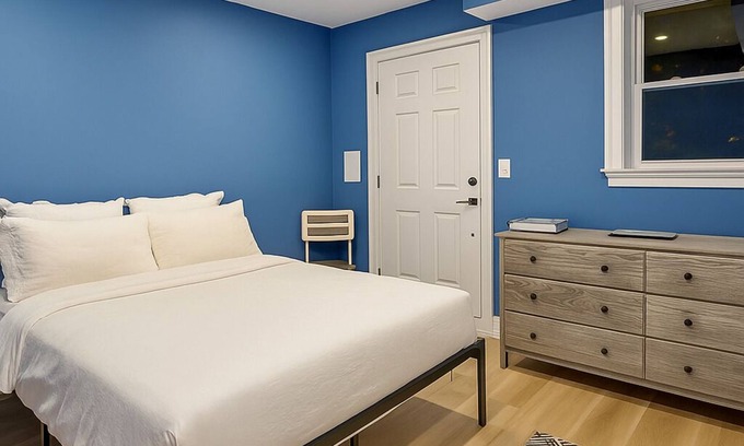 Capitol Hill Casa | Charming 1-bedroom house with WiFi, AC in enchanting Washington