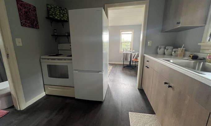 West Salem Casa | Charming 1-bedroom house with AC, WiFi in serene Salem