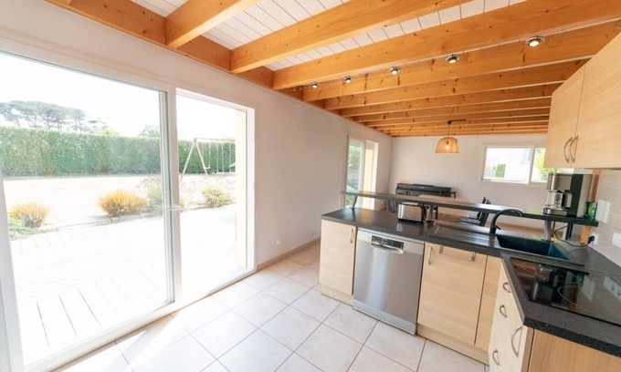 Porspoder Casa | Charming 10-person gîte with SPA, 700 metres from the beach!