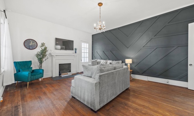 Rock Hill Casa | Charming 100-Year-Old 4BR - Perfect for Families & Winthrop Visits