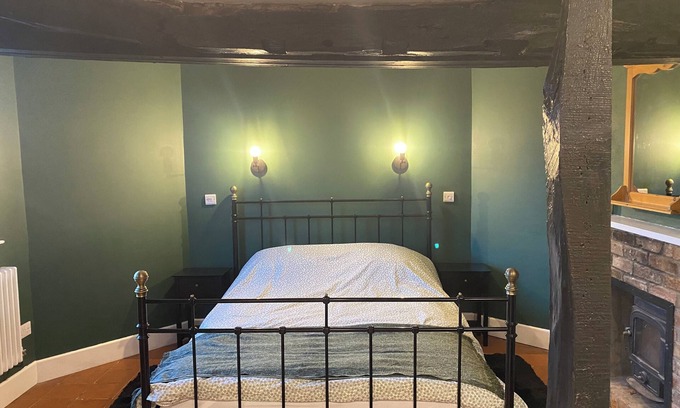 Fen Stanton Apartamento | Charming 17th century apartment with modern facilities in a pretty village.