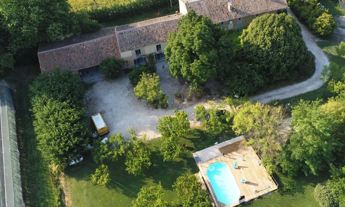 Althen-des-Paluds Casa | Charming 18th-century farmhouse
