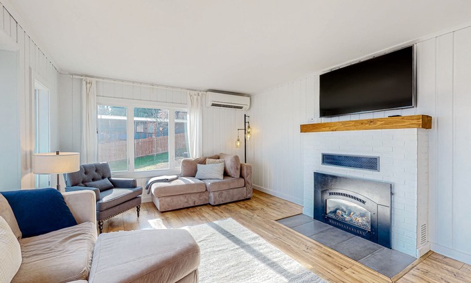 Bells Beach Casa | Charming 1940s abode with hot tub, grill, fireplace, & game room - beach access