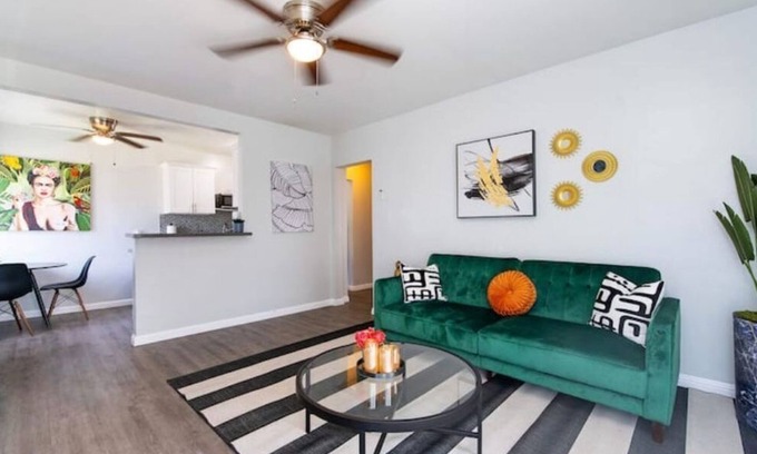 South Wrigley Apartamento | Charming 1bed 1bath unit