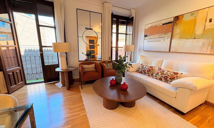 Centro - Sagrario Apartamento | Charming 1bedroom Apt. in Granada. San Agustín