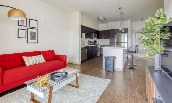 Edenvale Apartamento | Charming 1BR in South San Jose, Gym + Pool