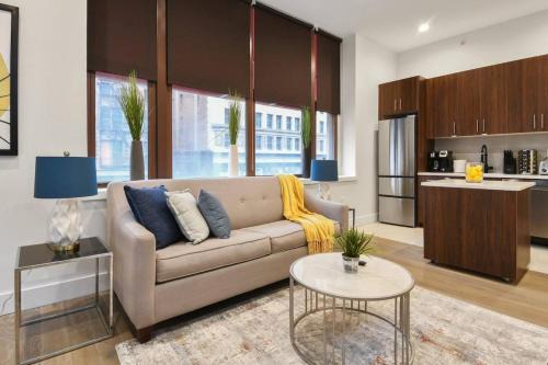 Downtown Newark Apartamento | Charming 1BR King Bed - Just 20 Minutes from NYC!