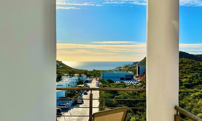 Rancho Cerro Colorado Condominio | Charming 2-bedroom Penthouse in wonderful San Jose del Cabo, Mexico