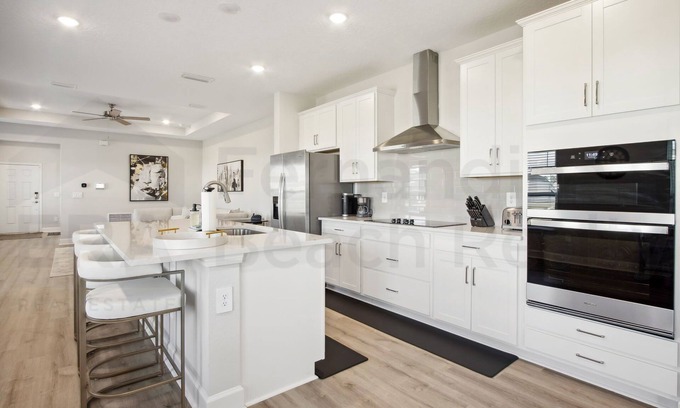 Fernandina Beach Casa | Charming 2-Bedroom House, perfect for a relaxing getaway.