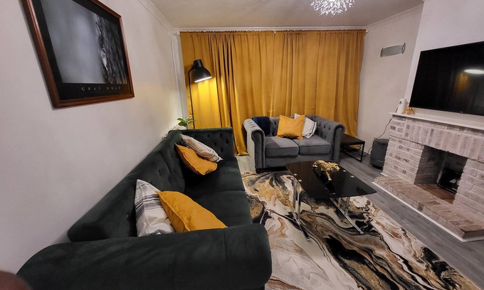Grays Apartamento | Charming 2-Bed Apartment in Grays