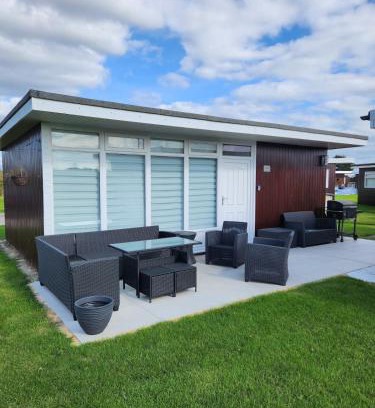 Selsey Apartamento | Charming 2-Bed Chalet