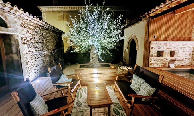Saint-Clement Casa | Charming 2-Bed House in the south of france
