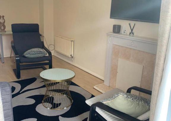 Greenwich Casa | Charming 2-Bed House in London