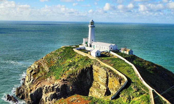 Rhoscolyn Casa | Charming 2 Bed House Near Rhoscolyn,discounts FOR
