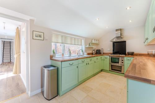 Northampton Casa | Charming 2 Bed Property