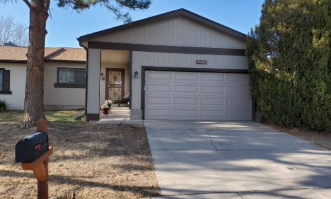 Colorado Springs Casa | Charming 2-bedroom townhome with WiFi and AC in lovely Colorado Springs