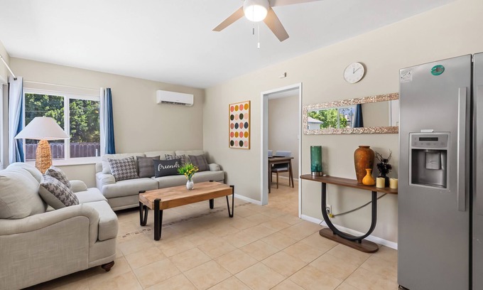 Rancho Cucamonga Casa | Charming 2-bedroom house with WiFi, AC with Modern Comforts