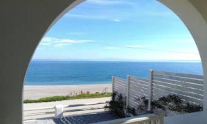 Mourteri Apartamento | Charming 2-Bedroom Apartment