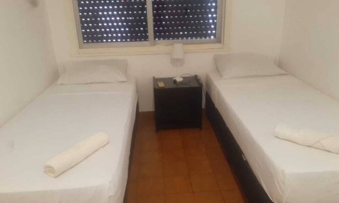 Posadas Apartamento | Charming 2-bedroom apartment in welcoming Posadas with AC