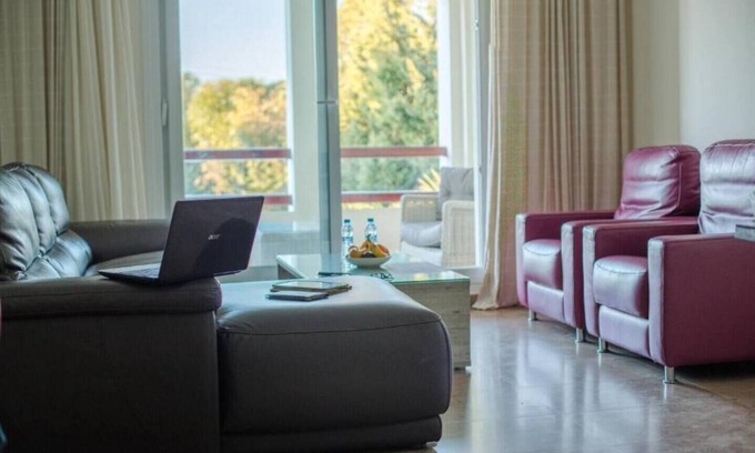 Mnar Apartamento | Charming 2-bedroom apartment in serene Tanger with AC