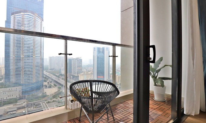 Cau Giay Apartamento | Charming 2-bedroom apartment in Vinhomes Skylake