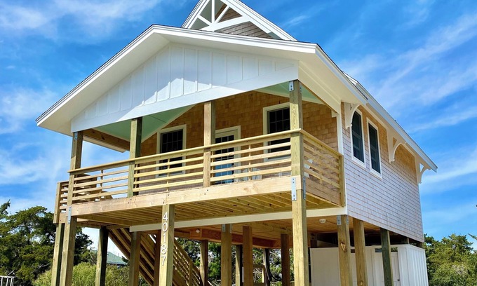 Avon Cabaña | Charming 2-bedroom, BRAND NEW custom home, linens provided, steps to the beach!