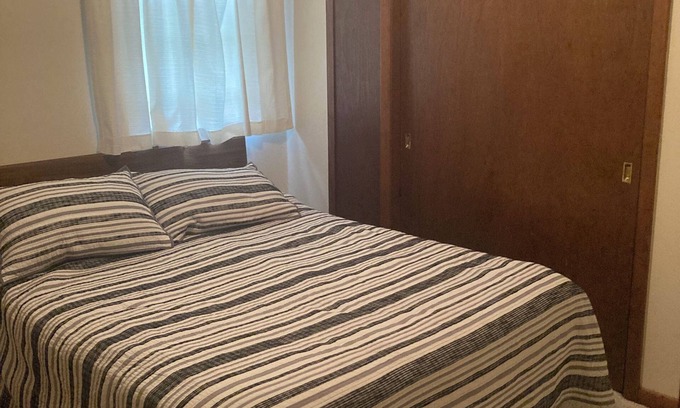 Fish Creek Cabaña | Charming 2-bedroom cottage in Fish Creek with AC, heat, WiFi