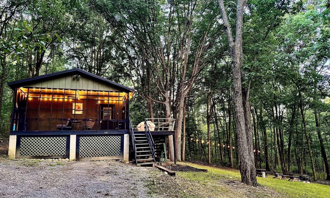 New Market Cabina | Charming 2-bedroom cabin in New Market with AC
