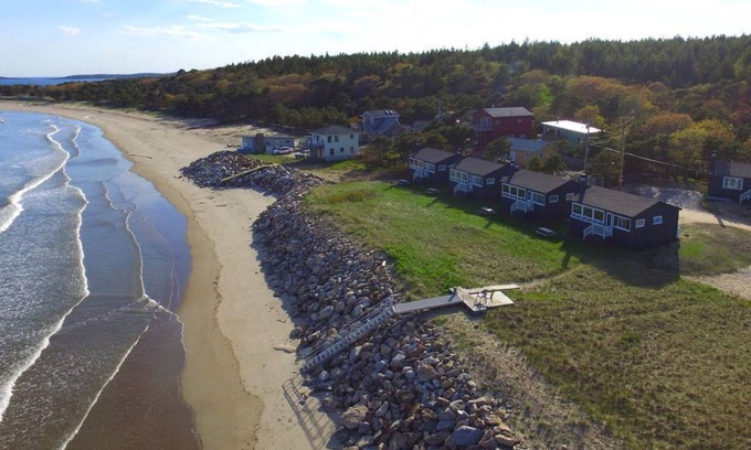 Phippsburg Cabaña | Charming 2-bedroom cottage on serene Popham Beach.