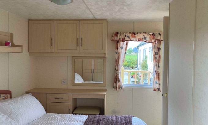 Dornoch Casa | Charming 2-bedroom caravan in beautiful Clashmore with WiFi