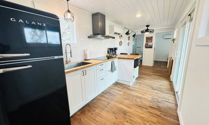Mason Casa | Charming 2-bedroom container home on 32 secluded acres!
