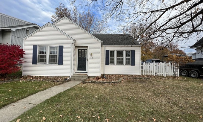 Findlay Cabaña | Charming 2 bedroom cottage close to downtown