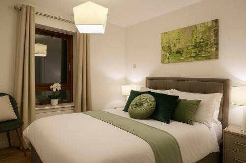 London City Centre Apartamento | Charming 2 Bedroom Flat in the Heart of London, 2 Mins to Trafalgar Square!
