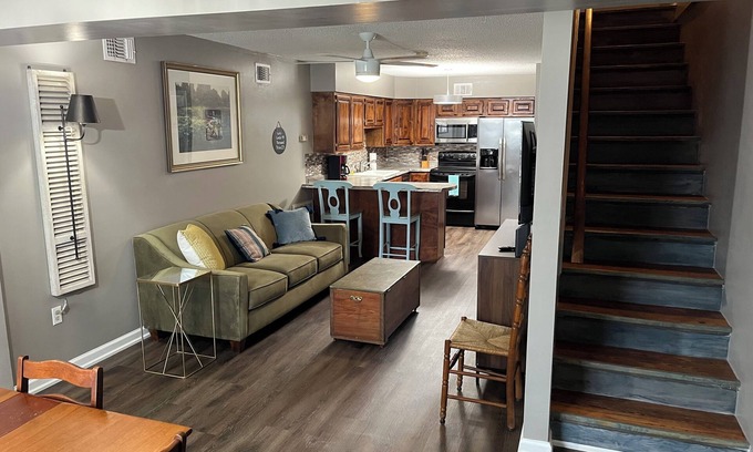 Tupelo Condominio | Charming 2-bedroom getaway condo in Tupelo
