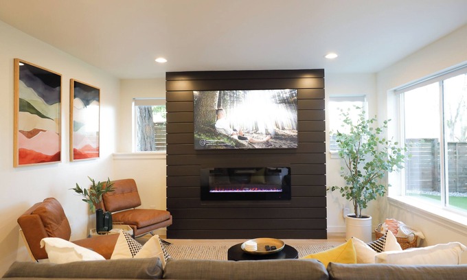 Lincoln Casa | Charming 2-bedroom home close to Vancouver Downtown