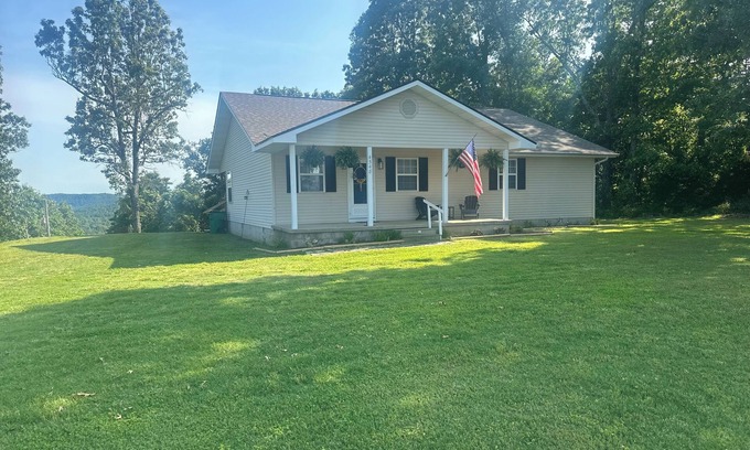Lone Rock Casa | Charming 2-bedroom house in lovely Norfork Surrounding Area