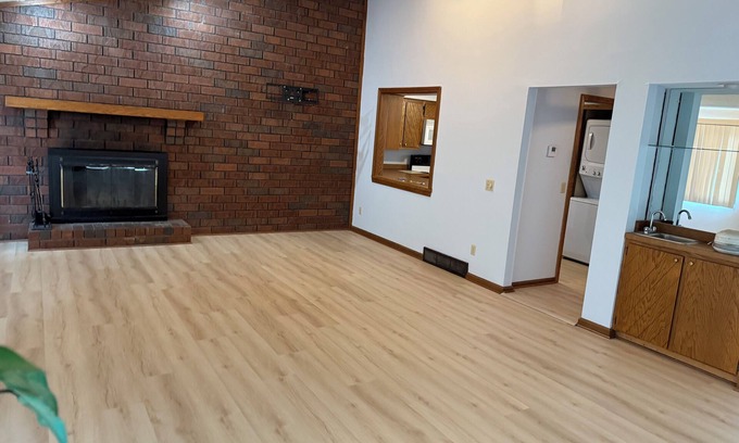 Canton Casa | Charming 2-bedroom house with WiFi, AC in fabulous Canton