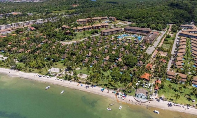 Praia dos Carneiros Complejo | Charming 2-bedroom resort with WiFi, fitness room in lovely Carneiros Beach