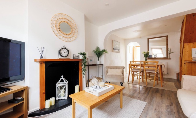 Lewes Casa | Charming 2 bedroom Townhouse located in Lewes