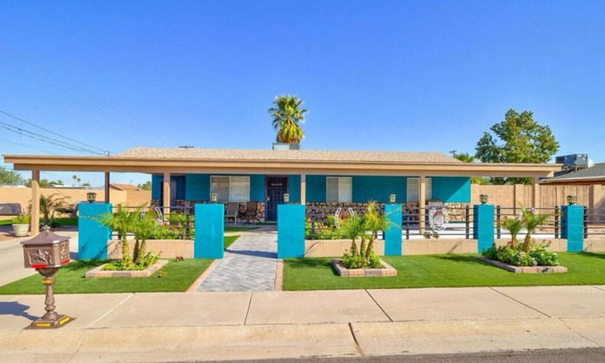 Casa Grande Casa | Charming 2-bedroom house in Casa Grande with AC