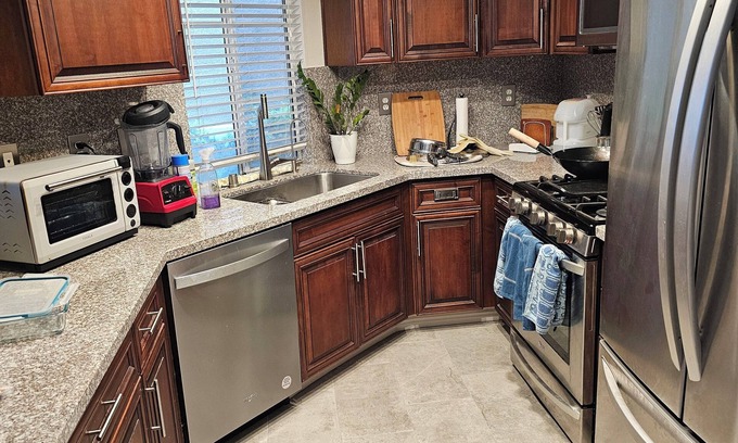 Portola Springs Condominio | Charming 2-bedroom condo in beautiful Foothill Ranch.