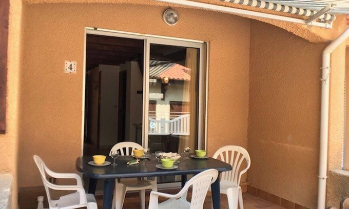 La Franqui Villa | Villa con Terraza para 5 Personas en Barrio Tranquilo, Cerca de la Playa