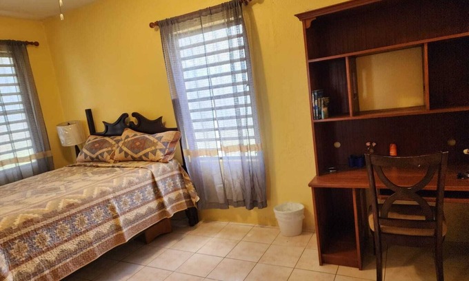 Road Town Casa | Charming 2-bedroom vacation suite in beautiful East End Tortola!