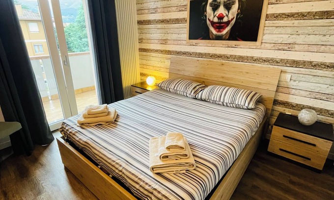 Bassano del Grappa Apartamento | Charming 2-bedroom apartment in marvelous Bassano del Grappa with WiFi, AC