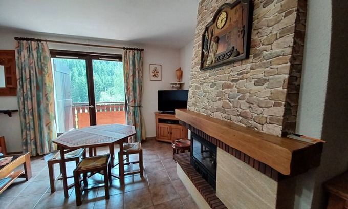 Station de Drouzin le Mont Apartamento | Encantador apartamento 2 piezas con balcón y parking en Col du Corbier