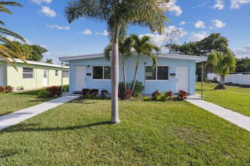 Delray Beach Apartamento | Charming 2BR Central Location