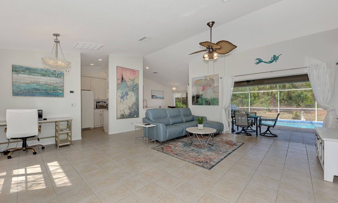 North Port Casa | Charming 3/2 Home W/Saltwater & Heated Pool Near Several Beautiful Beaches