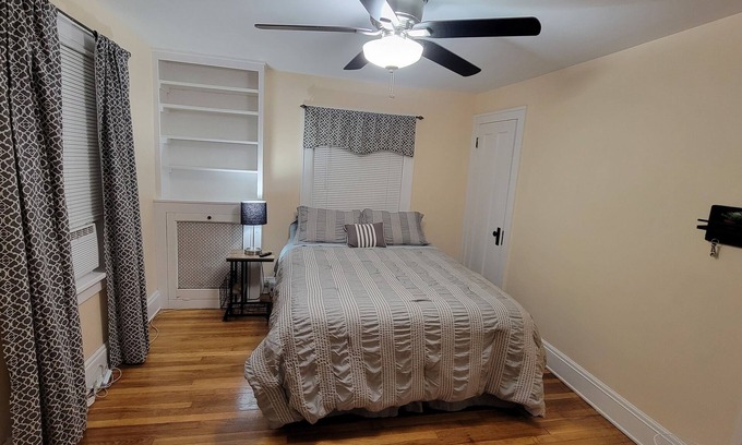 Cleveland Heights Casa | Charming 3-bdrm in Quiet, Convenient Location